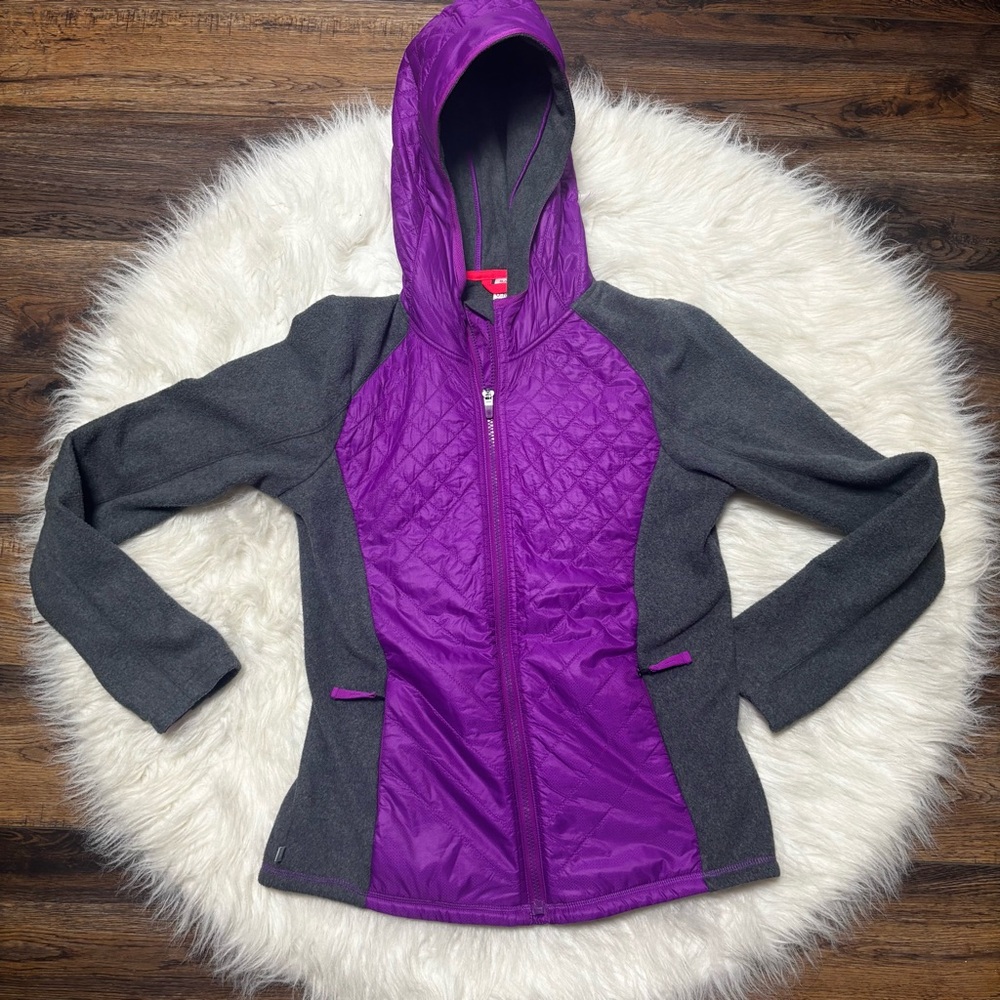 Athleta Girl’s Quilted Puffer and Fleece Jacket in Purple and Gray size XL (14)